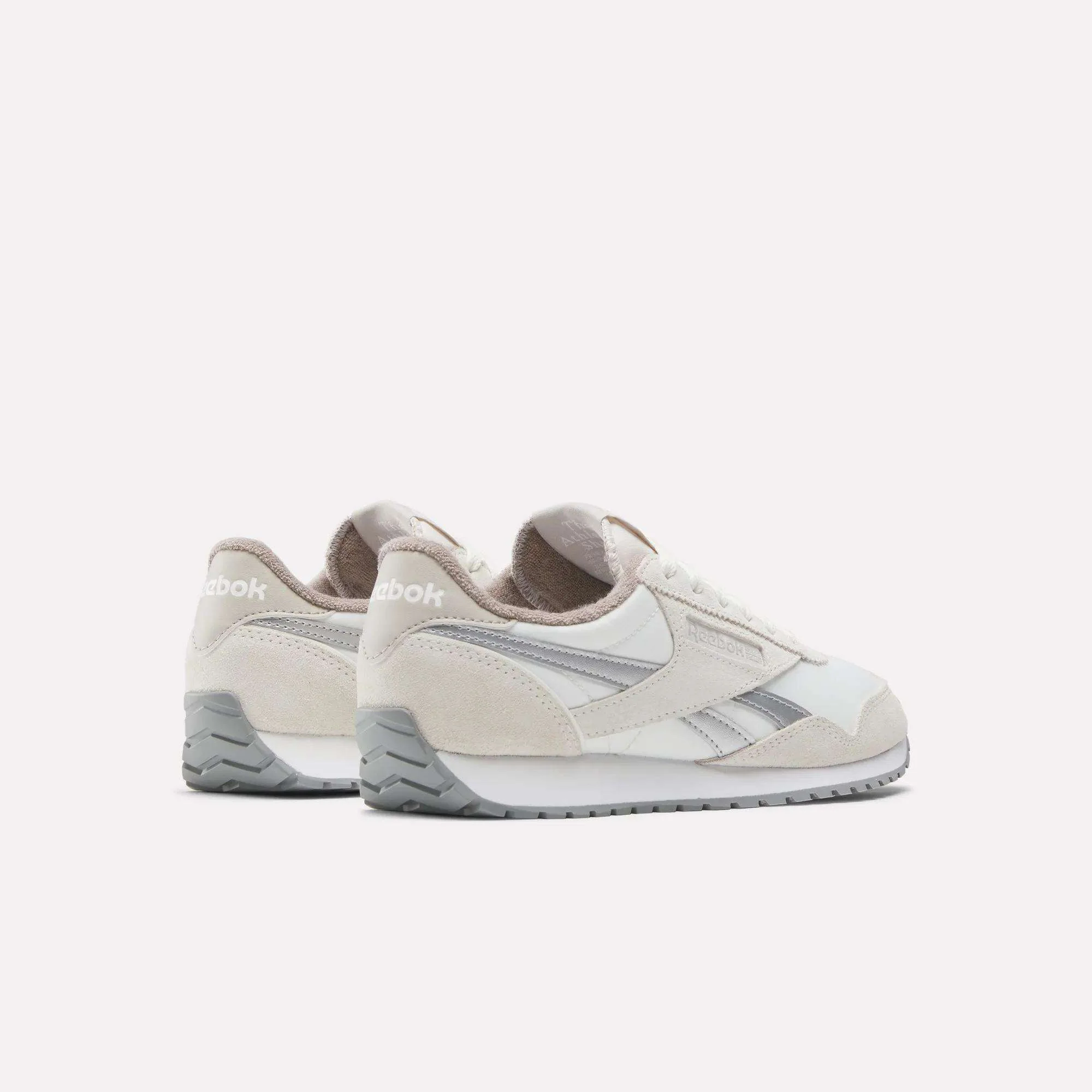Women's Classic AZ Shoes - Image 3