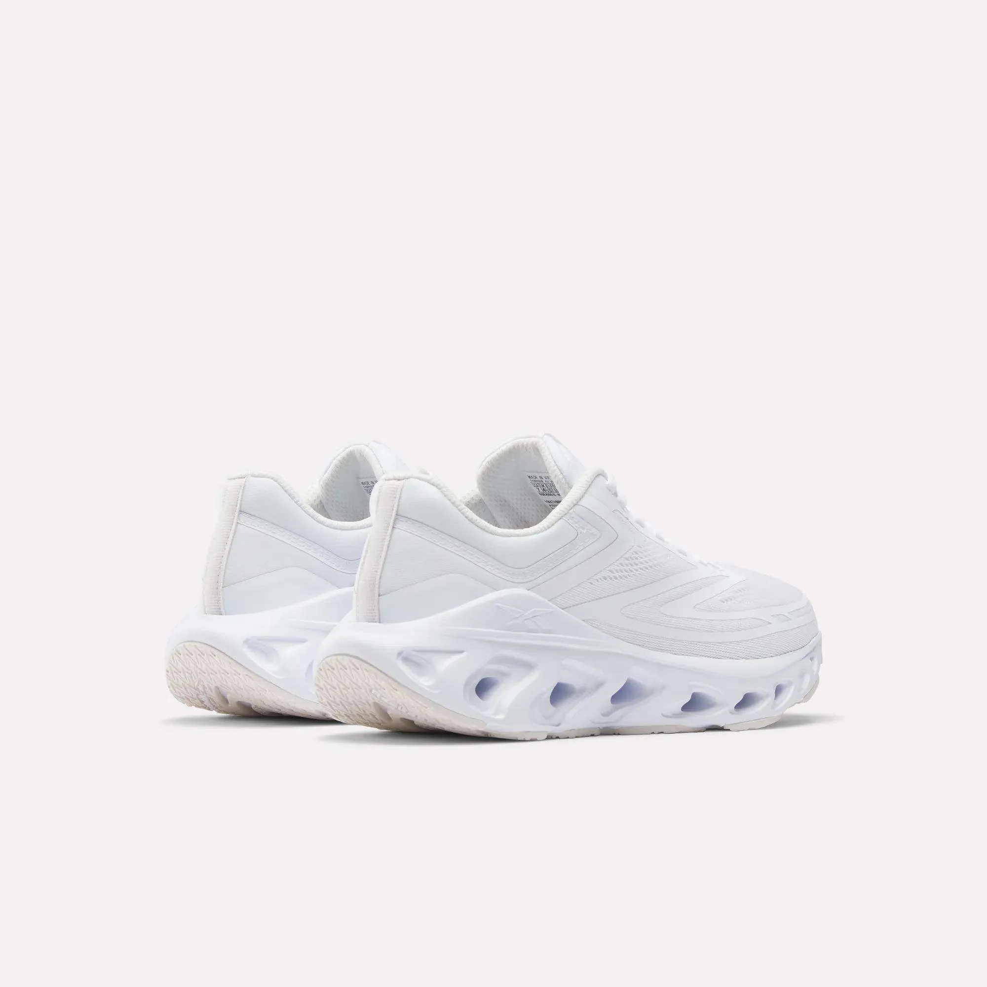 Women's Fuel Flex Run Shoes - Image 3